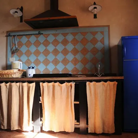 Aparthotel Le E I Gelsomini Villastrada (Umbria)