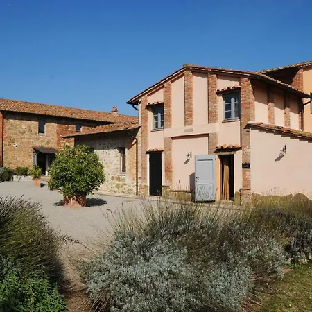 Apart-hotel Le E I Gelsomini 4*