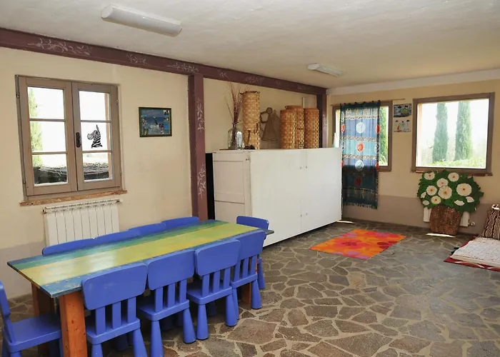 Apartahotel Le E I Gelsomini Villastrada (Umbria)