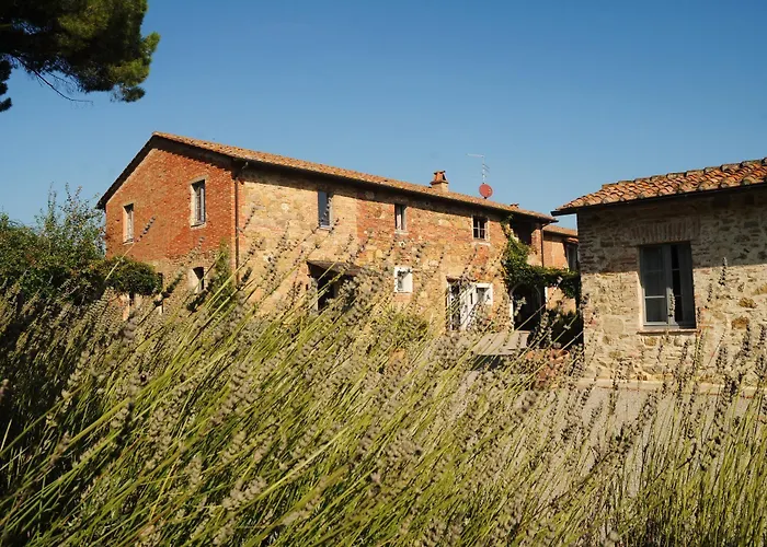 Apartahotel Le E I Gelsomini Villastrada (Umbria)