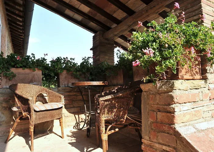 Apartahotel Le E I Gelsomini 4*