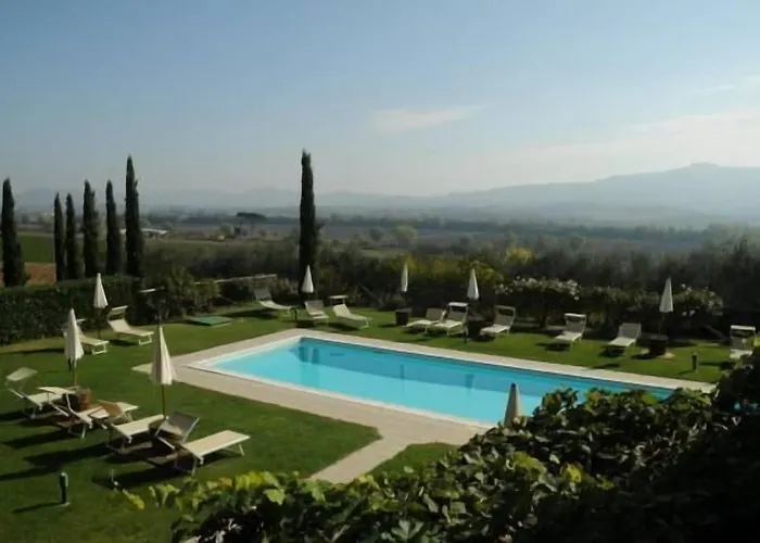 Le E I Gelsomini Apartahotel 4*