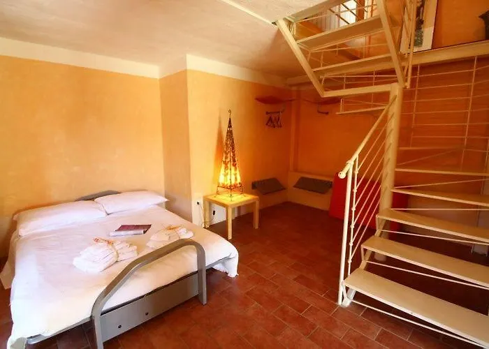 Apartahotel Le E I Gelsomini Villastrada (Umbria)